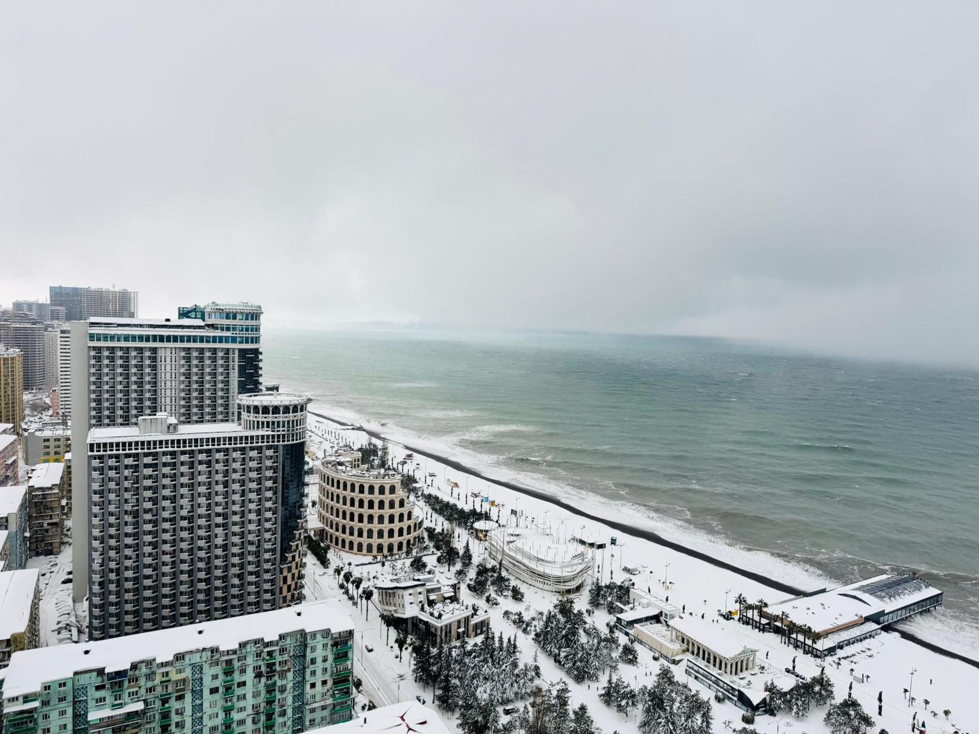 Orbi City Apartments On The Beach Batumi Kültér fotó